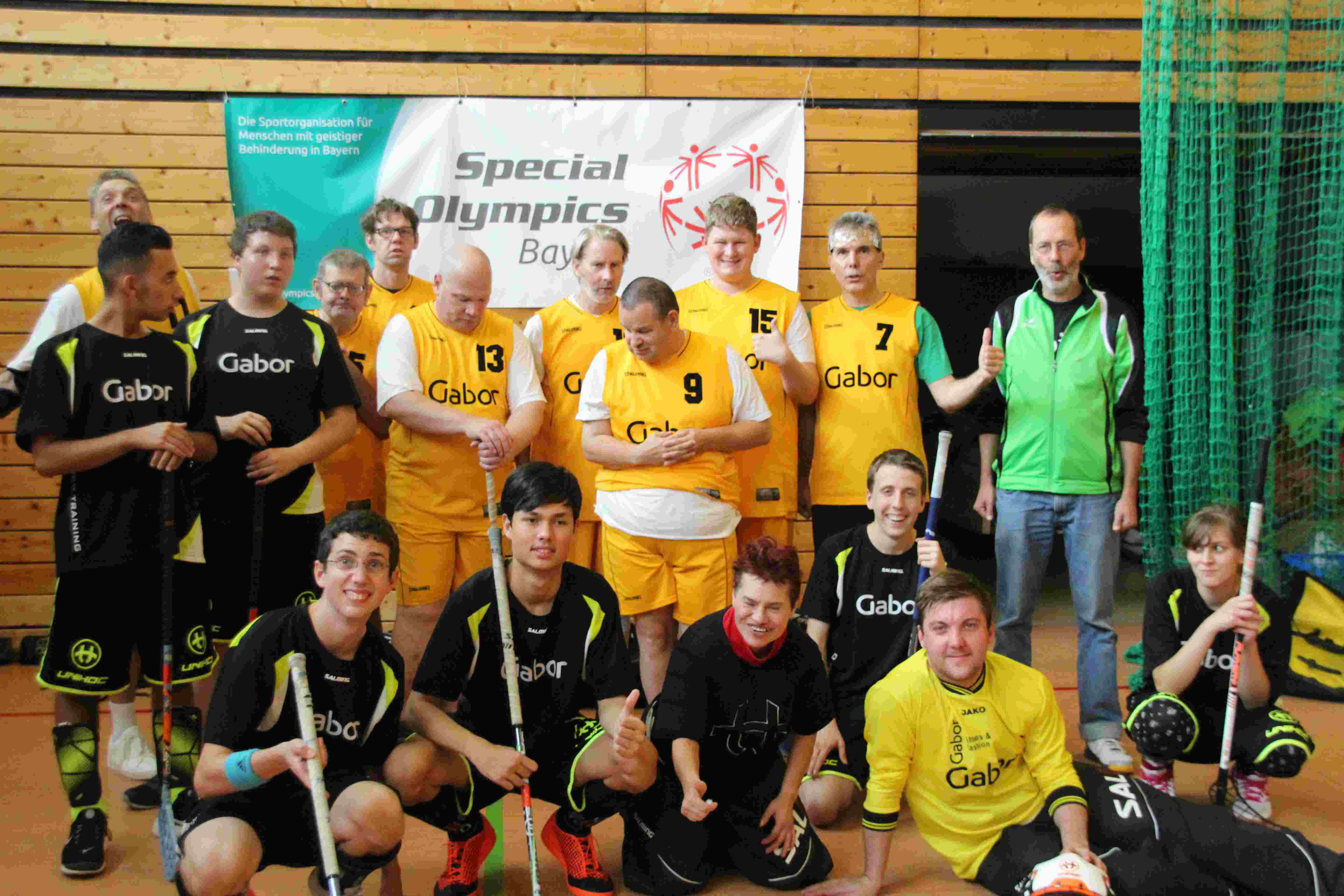 2019 Floorball beide teams hp